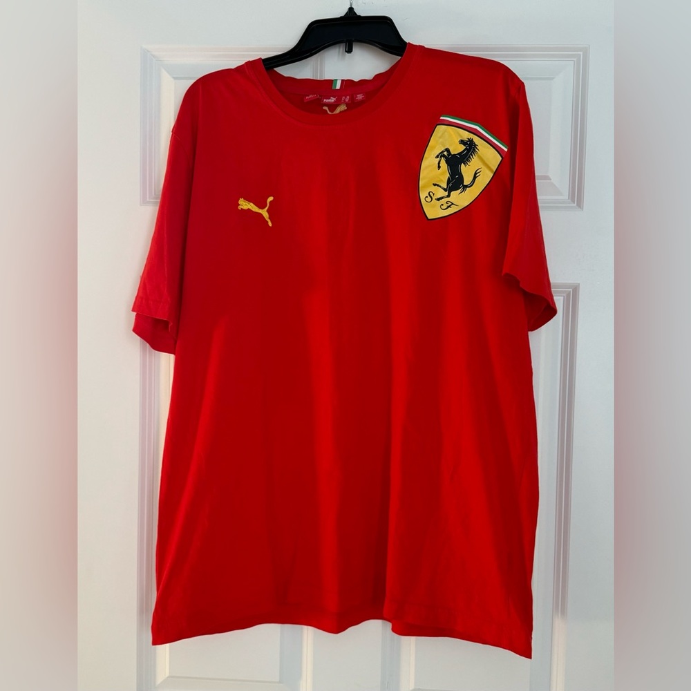Ferrari and Puma Logo T-Shirt for Men, Size SZ-XXL
The iconic Puma and Ferrari